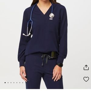 Figs Catarina Longsleeve Scrub Top